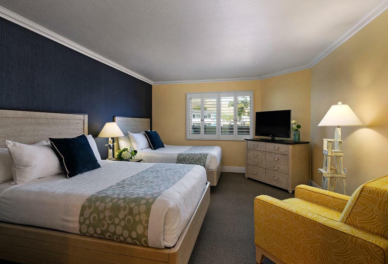 Pismo Lighthouse 3*
