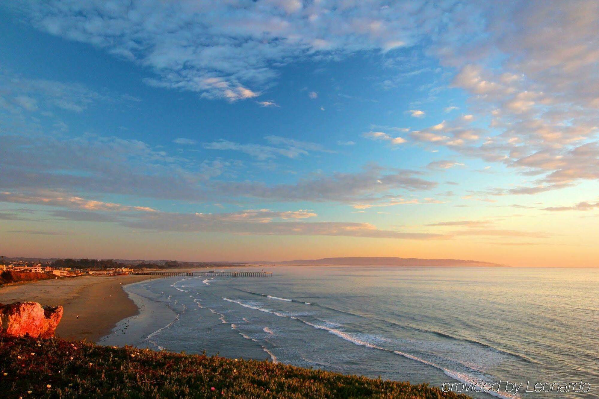 Pismo Lighthouse